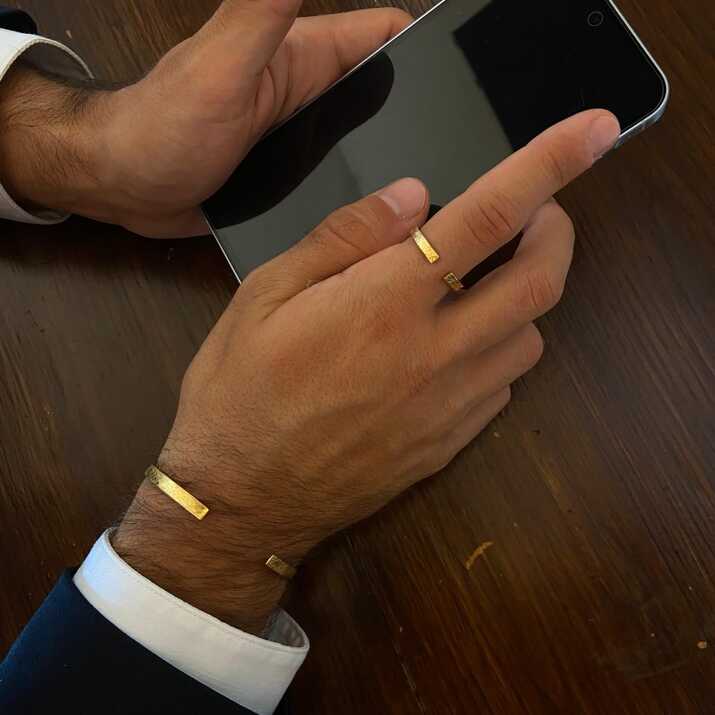 Anillo MAN Rusk Plata pequeño con Baño de Oro