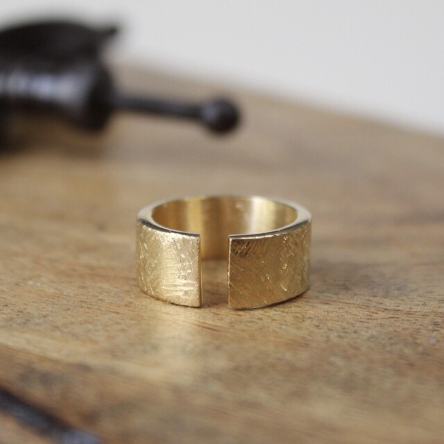 Anillo MAN Rusk Plata mediaNo con Baño de Oro