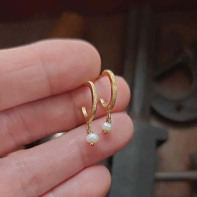 Pendientes Lara en plata con baño de Oro y Perla