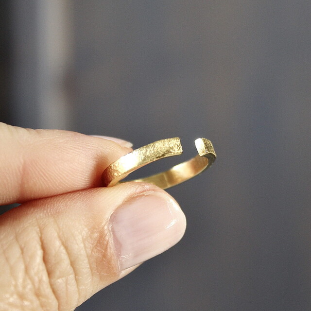 Anillo Rusk Plata pequeño con Baño de Oro