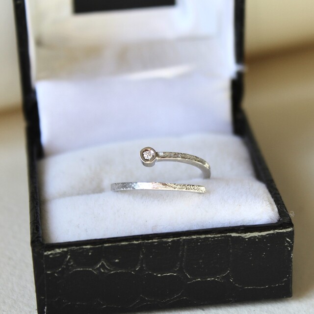 Anillo de compromiso Aura Oro Blanco y Diamante