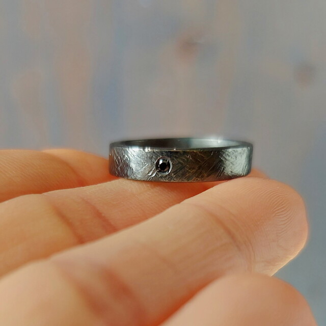 Anillo Noir BLACK Plata y Diamante