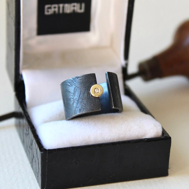 Anillo MAN Arsenda Black Oro Diamante y Plata