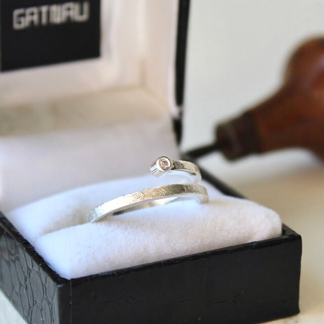 Anillo Aura Plata y Diamante