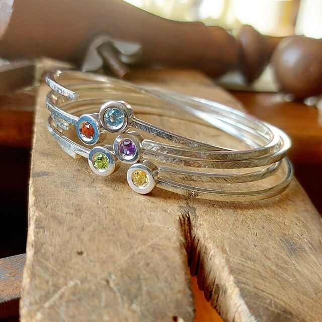 Pulsera Fiona Plata y Granate