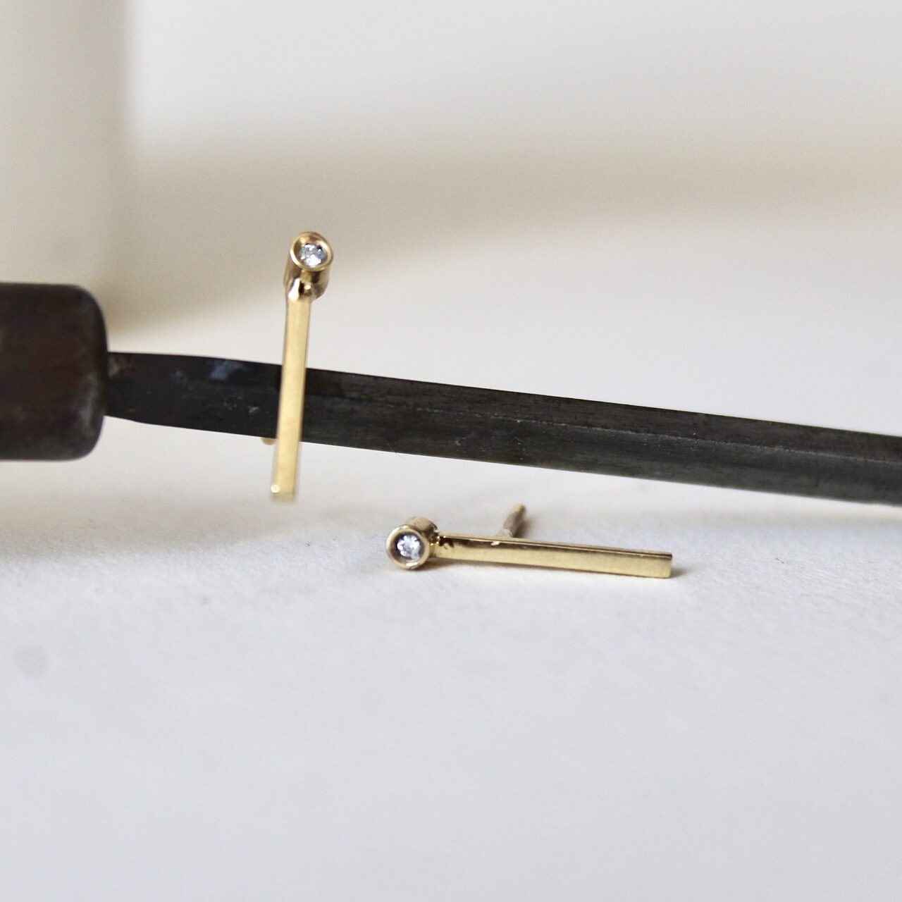 Pendientes Àneu Diamante y Plata con baño de oro