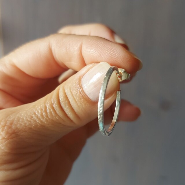 Pendientes Aro mediaNo Plata