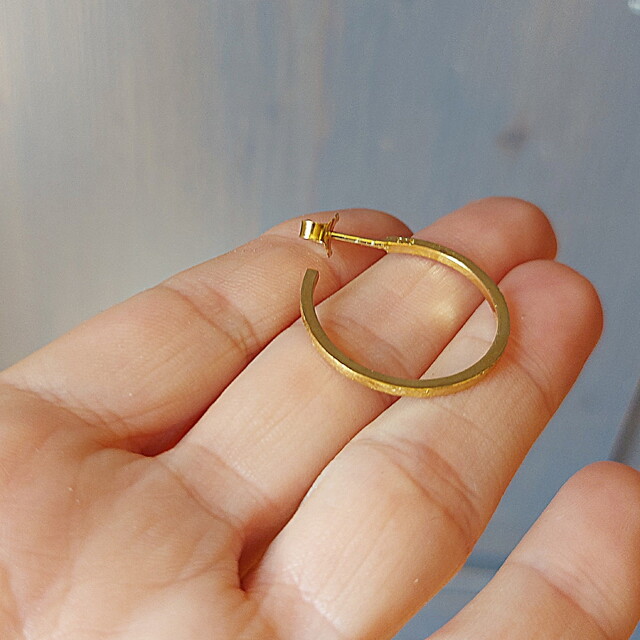 Pendientes Aro mediaNo en Plata con baño de Oro