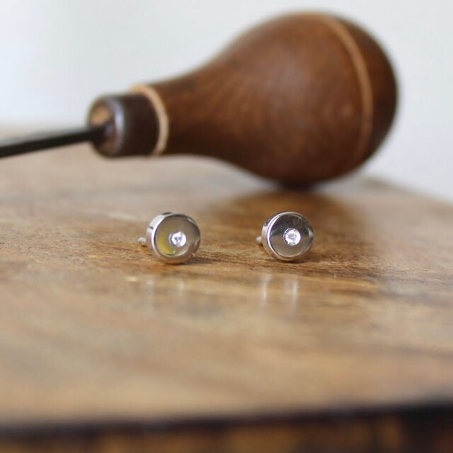 Colgante Nora  Plata y Diamante con cordón