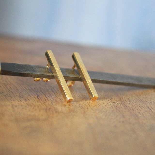 Pendientes Rusk Grande en Plata con Baño de Oro